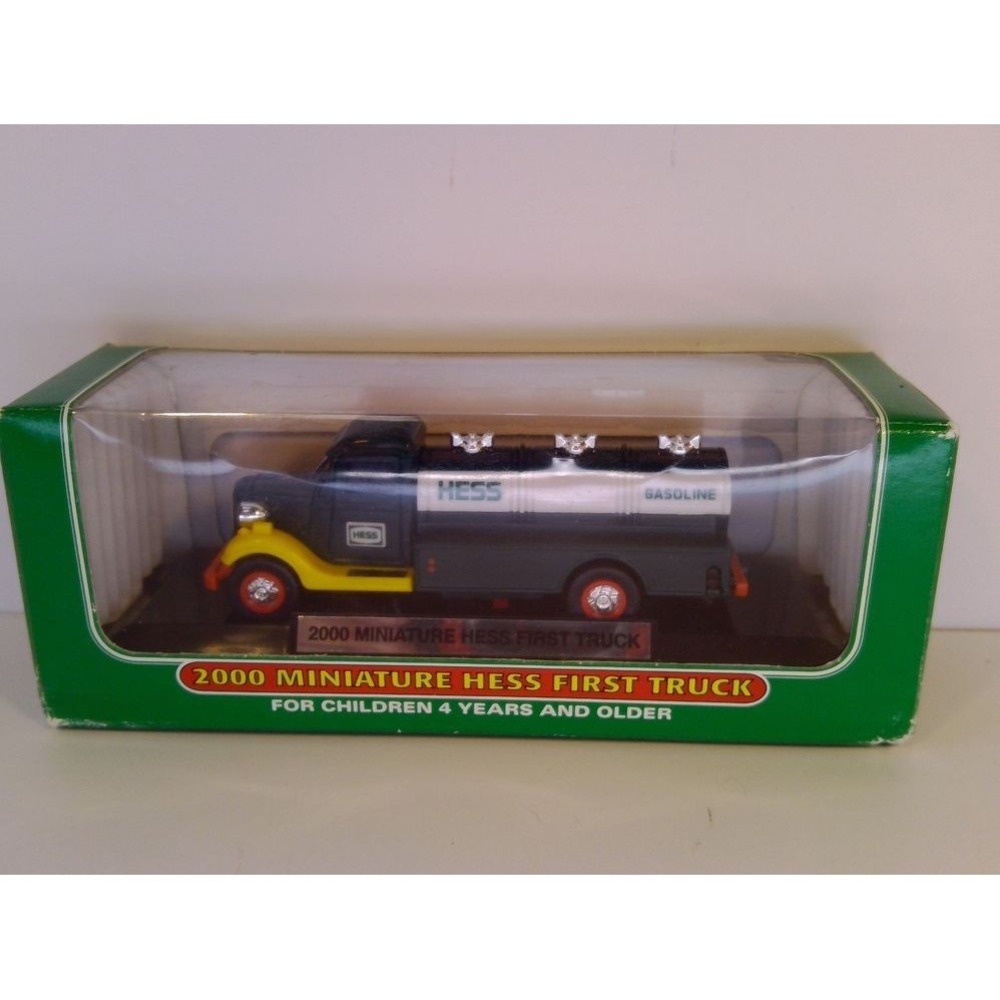 HESS Miniature 2000 First Truck w/ Box Lights & Instructions